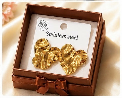 Golden Leaf Luxe Earrings